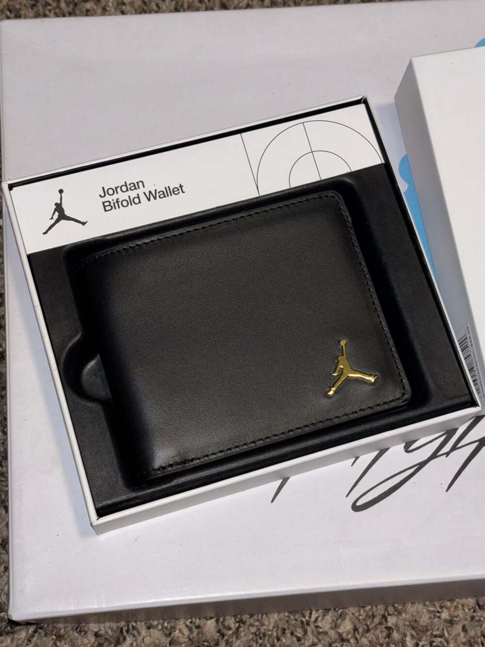 Nike Jordan Jumpman Leather Bifold Wallet. Black. New in box